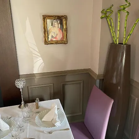 Hotel Le Grand 3*