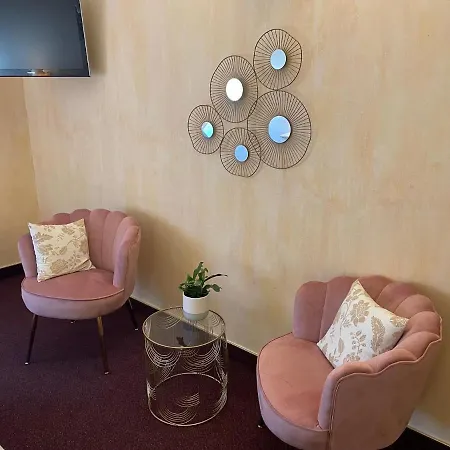 Le Grand سويلاك