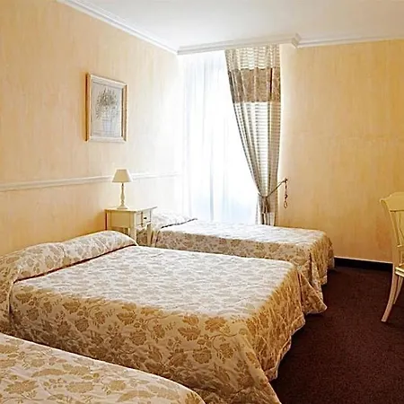 Отель Le Grand Суйак